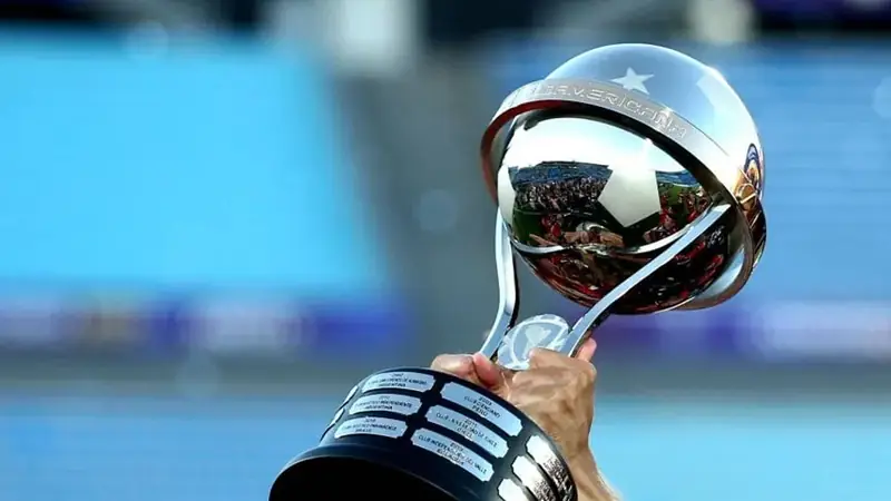 Trofeo de la Copa Sudamericana